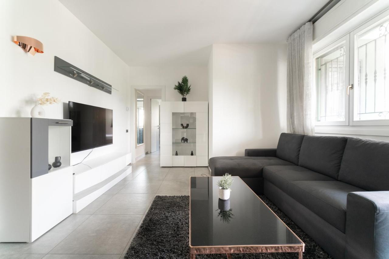 Oasis Luxury - A.C/Terrace/2Bedrooms Bergamo Exterior photo