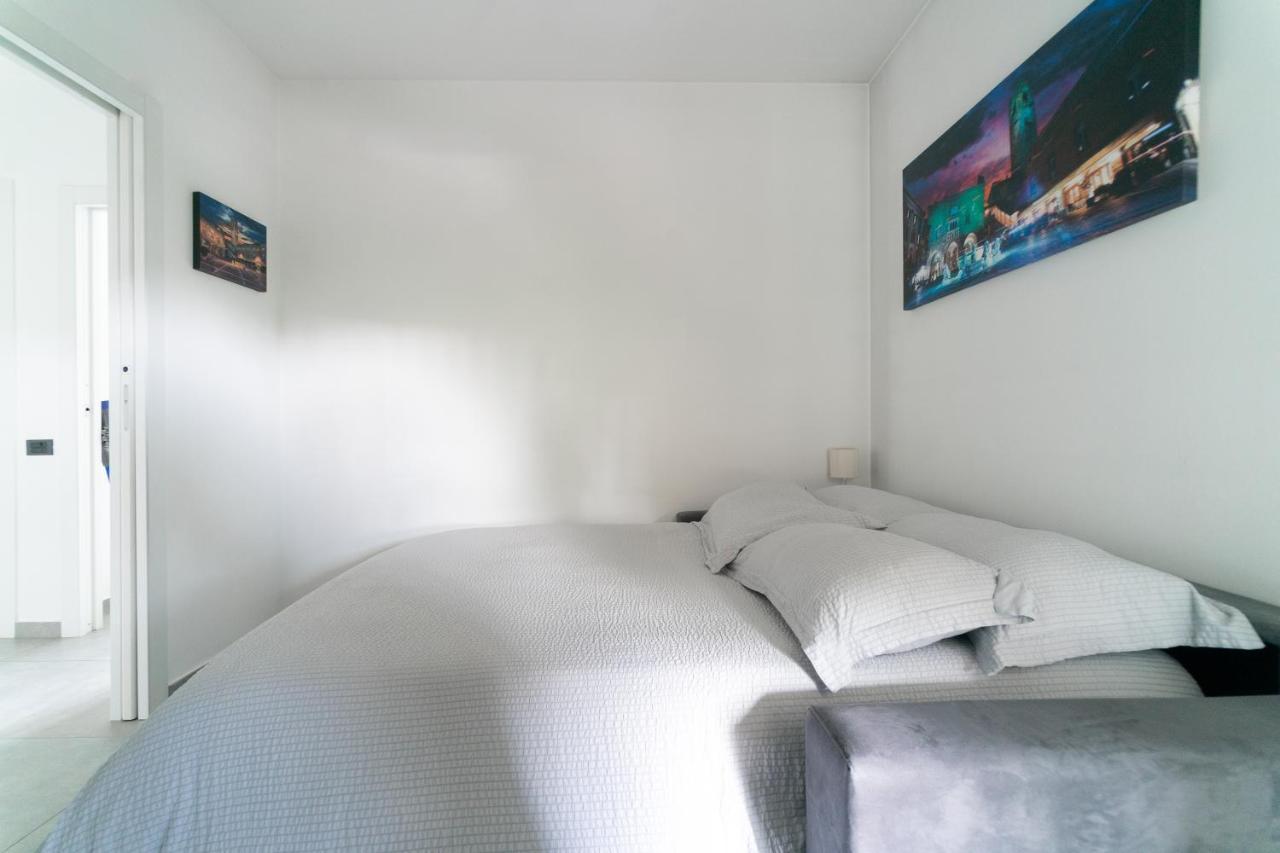 Oasis Luxury - A.C/Terrace/2Bedrooms Bergamo Exterior photo